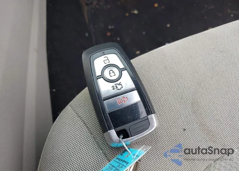 2019 Ford Fusion Hybrid Se z USA, uszkodzony, nr VIN 3FA6P0LU0KR262128